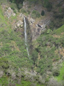 waihee ridge waterfall