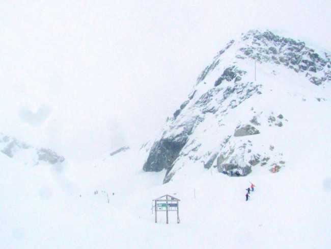 Hiking from the T-Bar to the glacier.